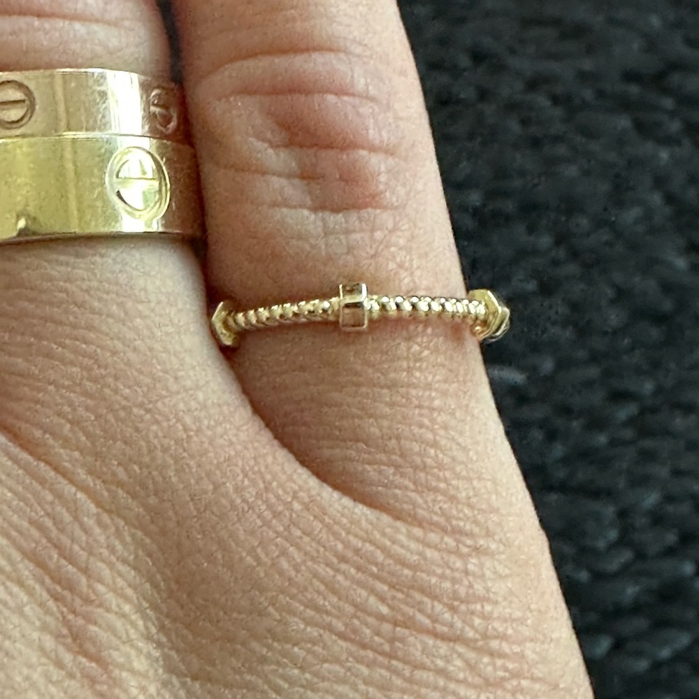 14K SOLID GOLD. Ring Size 6